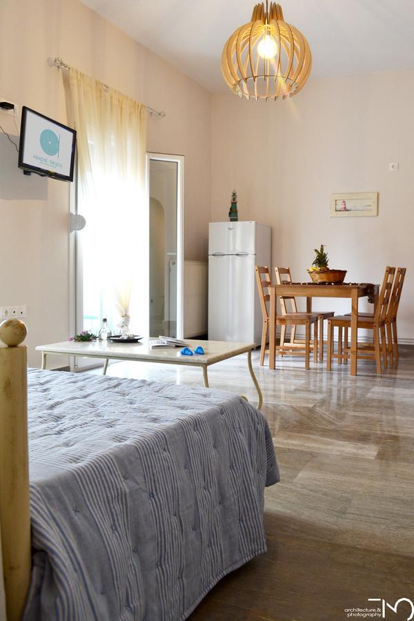 Ariadne & Theseus Apartments Naxos City Exterior photo